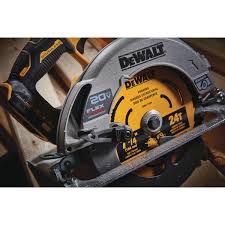 DCS573BP 20V MAX FLEXVOLT 7-1/4IN CIRCULAR SAW