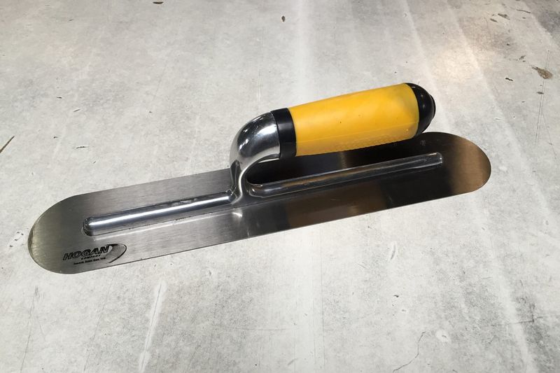 G06066 14-in x 3-in Finishing Trowel Soft Handle