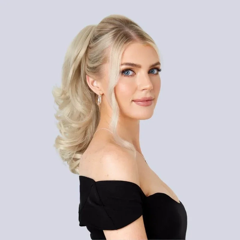 Stranded Medium Flicky Ponytail