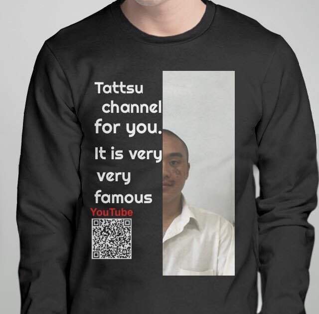 プルオーバー　スウェットシャツ