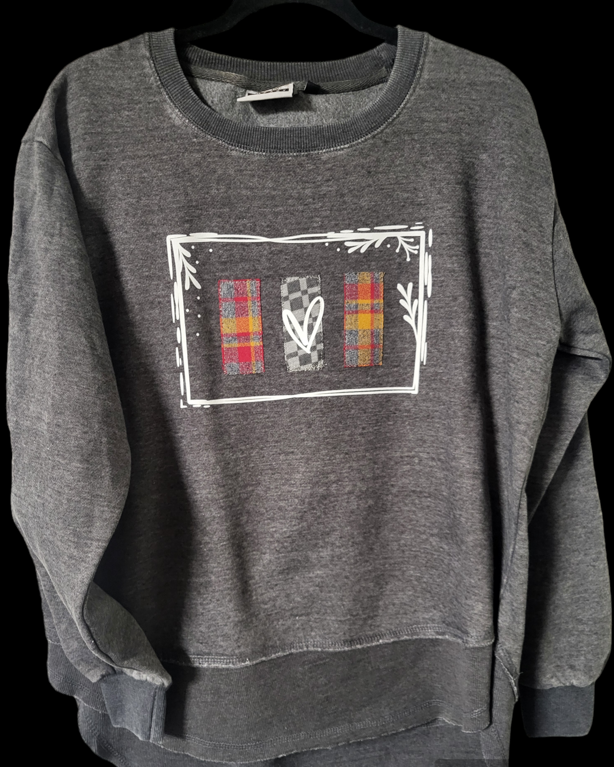 Easy Wear high low hem. Gray color