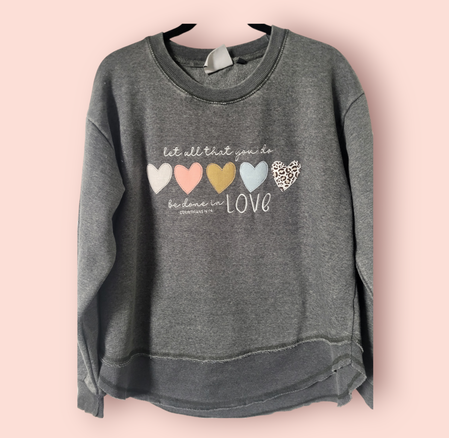 Heart crewneck