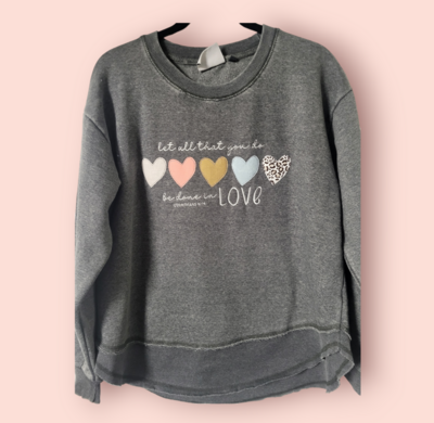 Heart crewneck