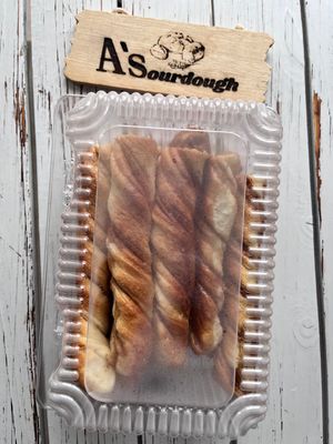 A&#39;s Sourdough Cinnamon twists