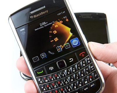 Blackberry Tour 2 9650