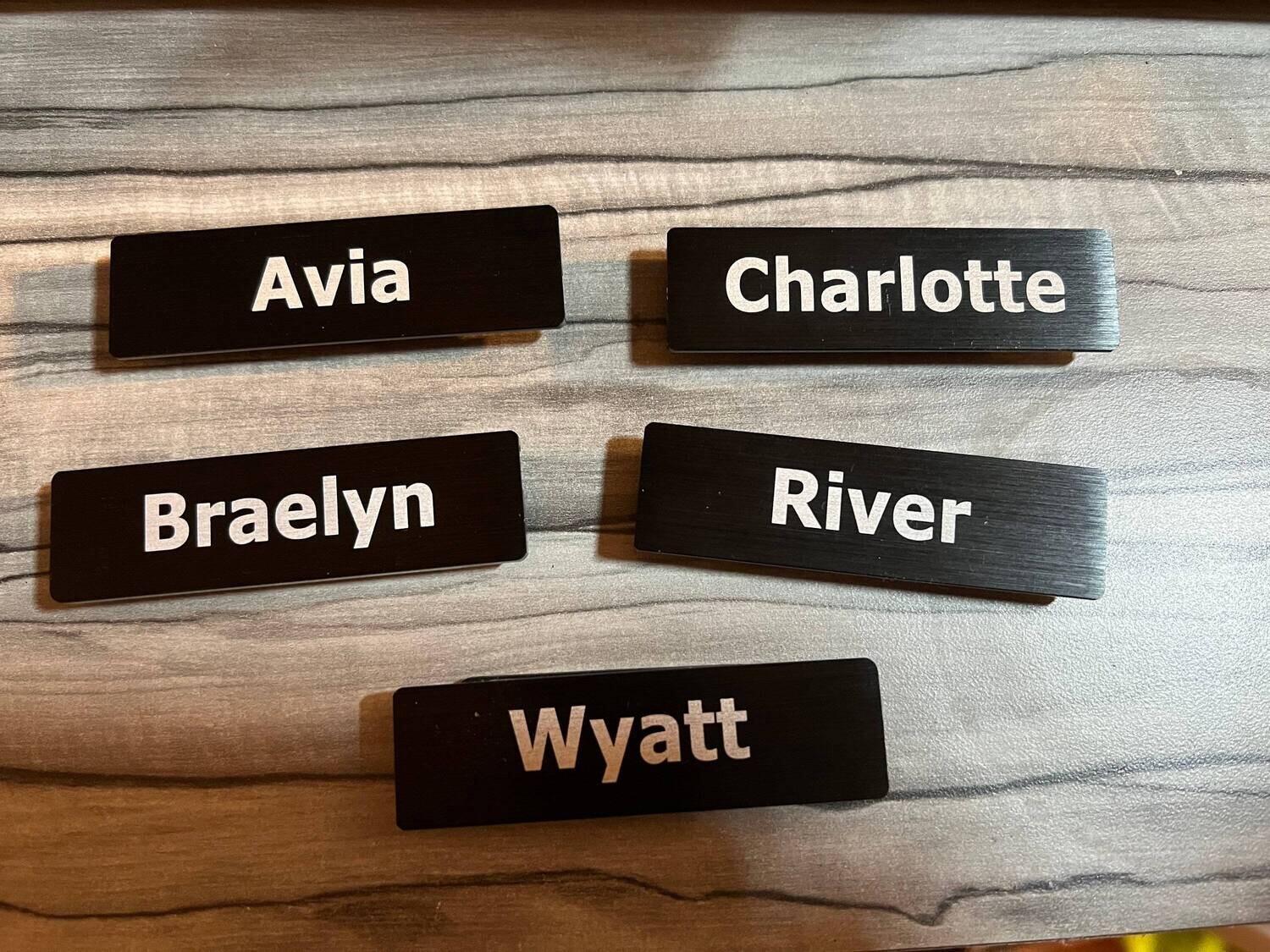 Customizable Magnetic Name Tag Holder