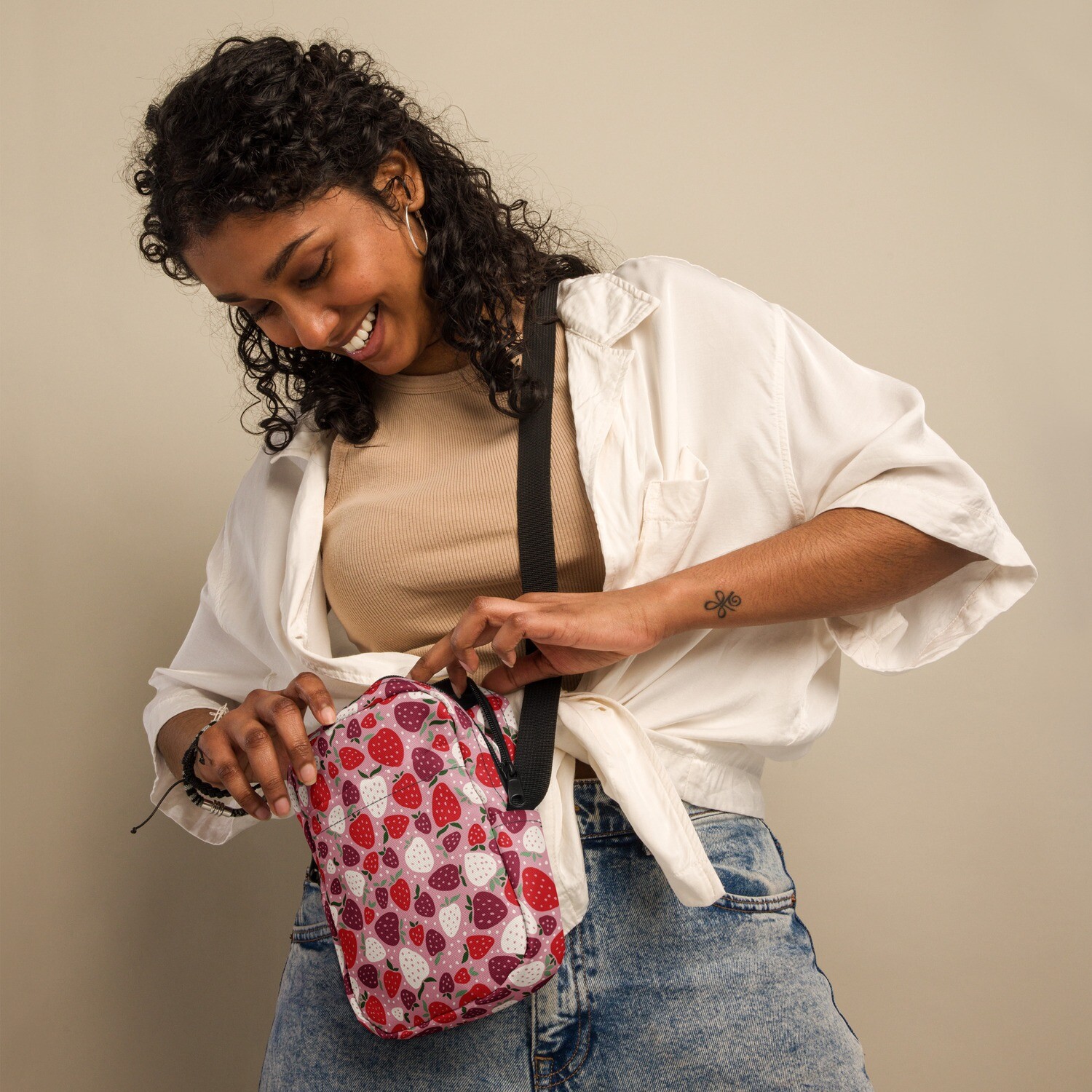 Strawberry pattern utility shoulder bag