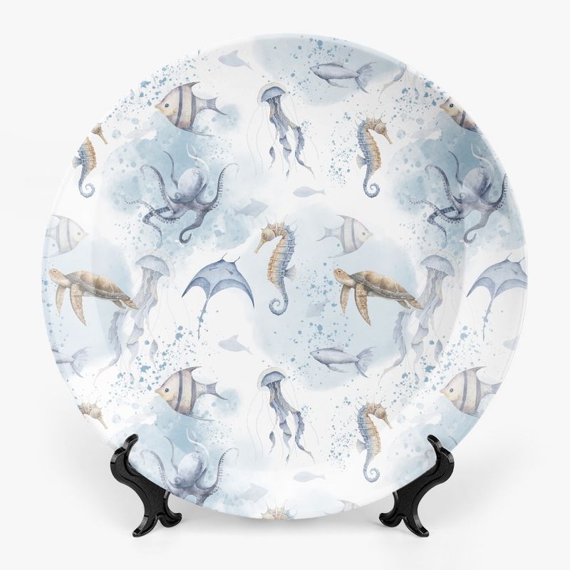 White-blue motif plate with sea creatures pattern
