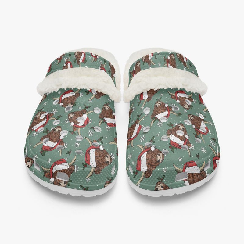 Faux fur clogs Highland cow with Christmas hat