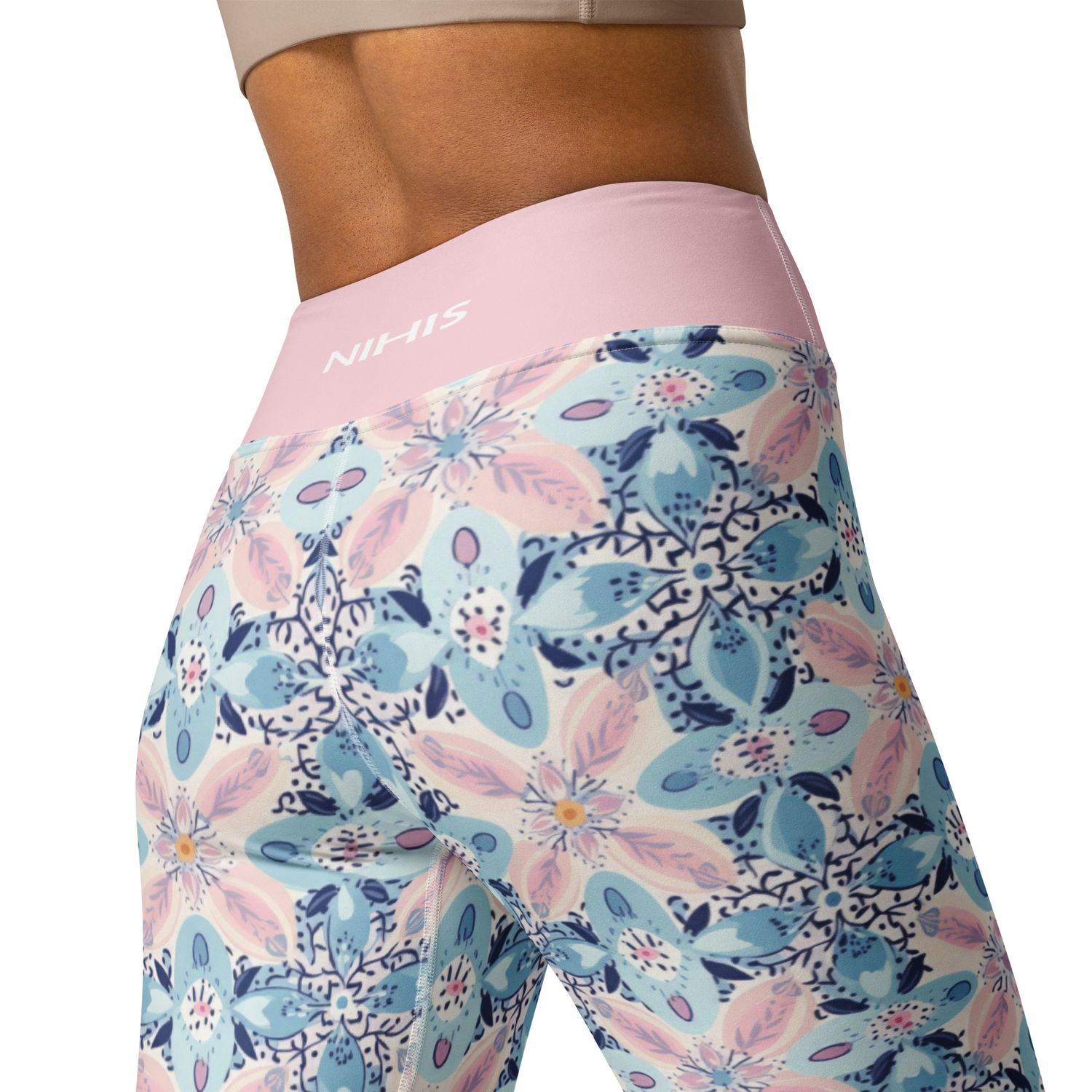 Pastel colored Bohoman high-waist leggings