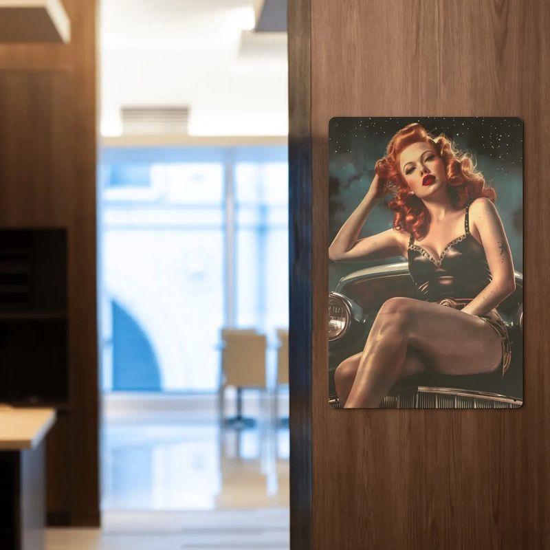 Tin sign Retro Car - PinUp Girl