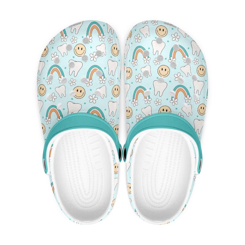 Light blue summer clogs - tooth pattern