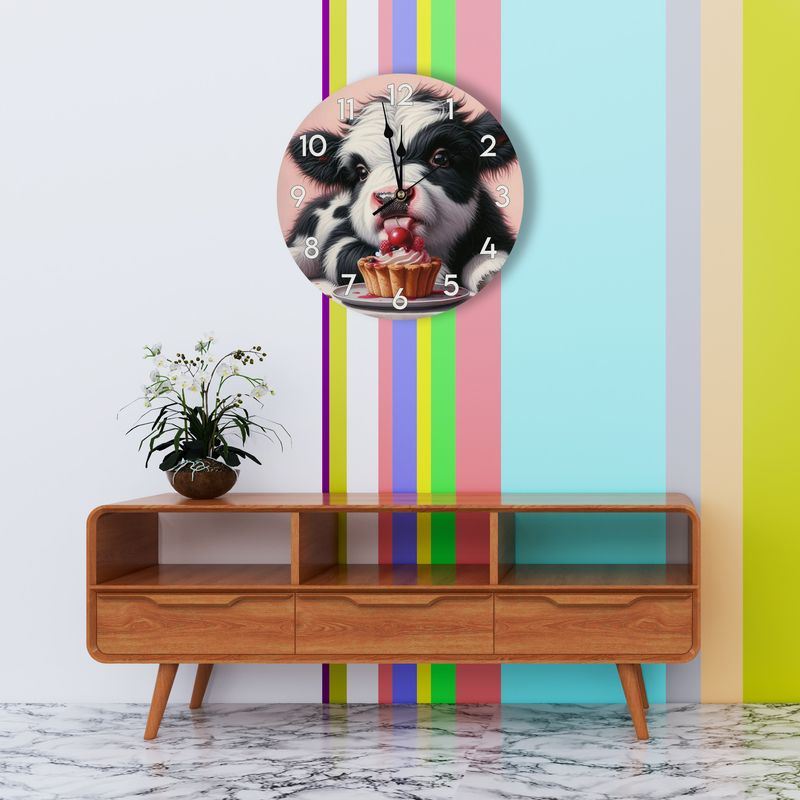 Wooden wall clock - Highland cow with tart