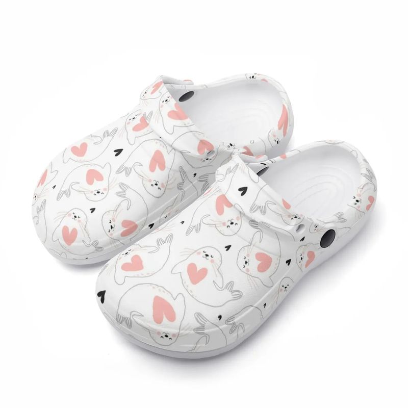 Closed clogs - seal design