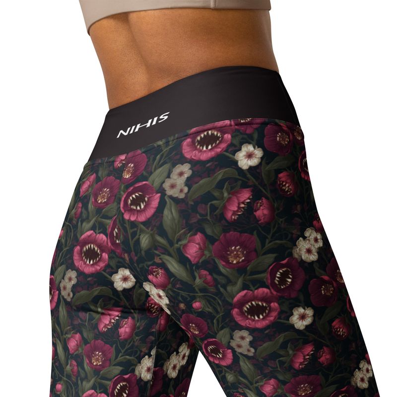 Midnight Venus Flytrap High Waist Leggings