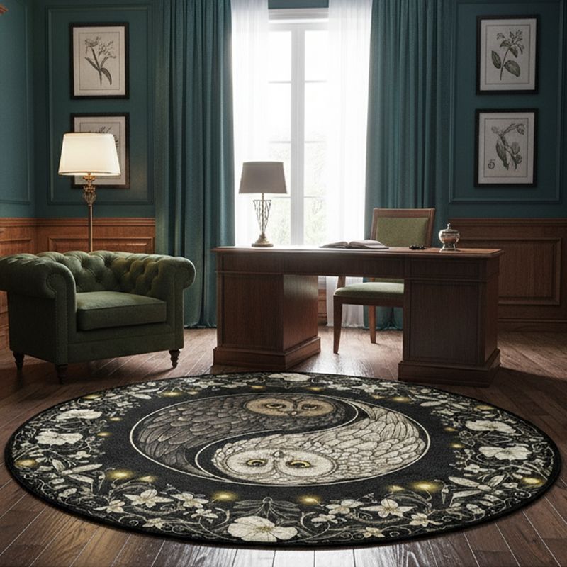 Round rug with Yin &amp; Yang owl design