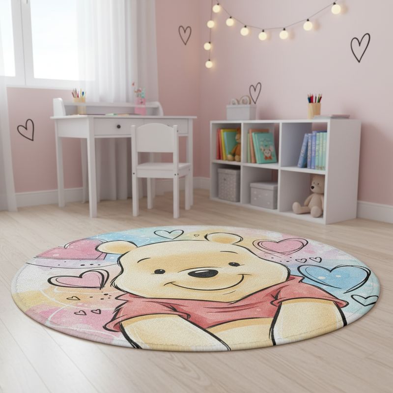 Round rug with Winnie the Pooh design