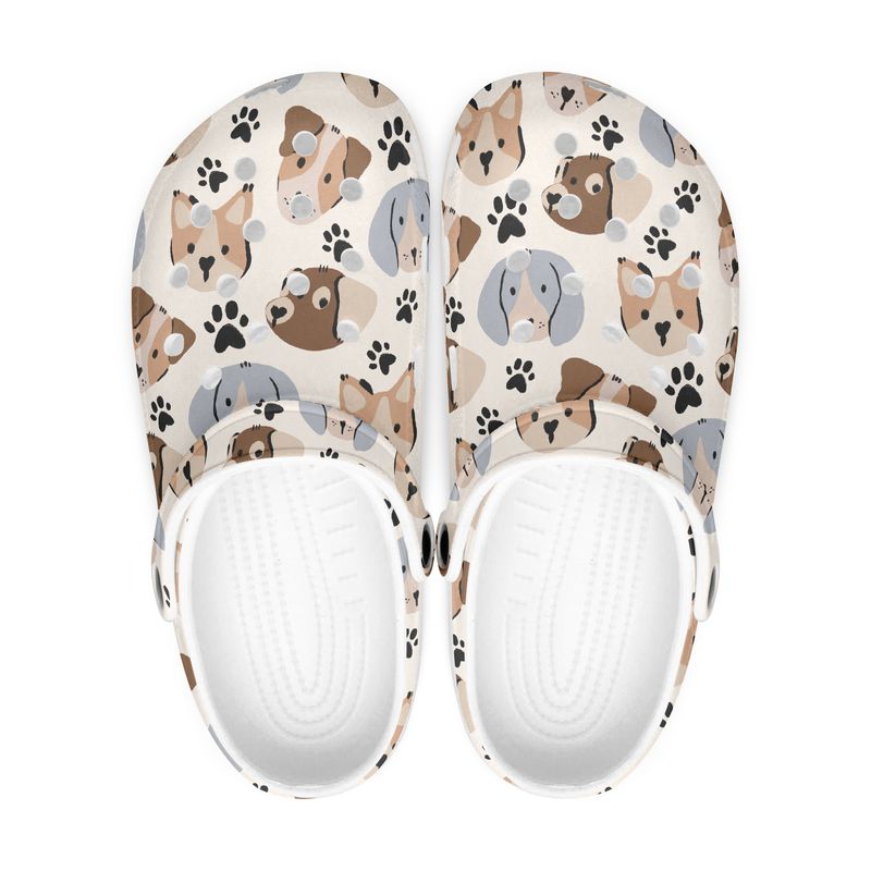 Speelse klompen met hondenprint