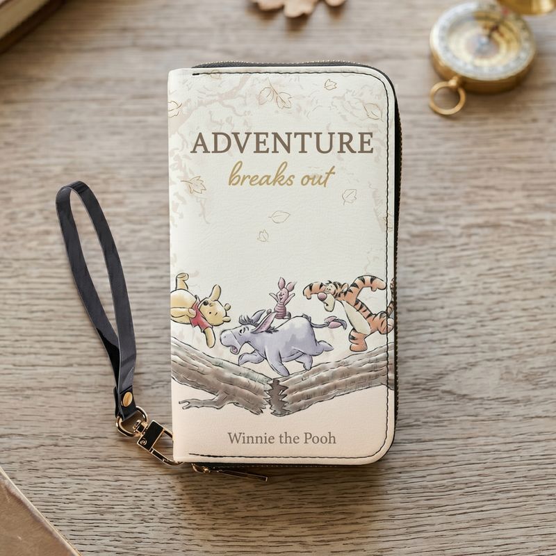 Beige Winnie the Pooh wallet “Adventure Breaks Out”