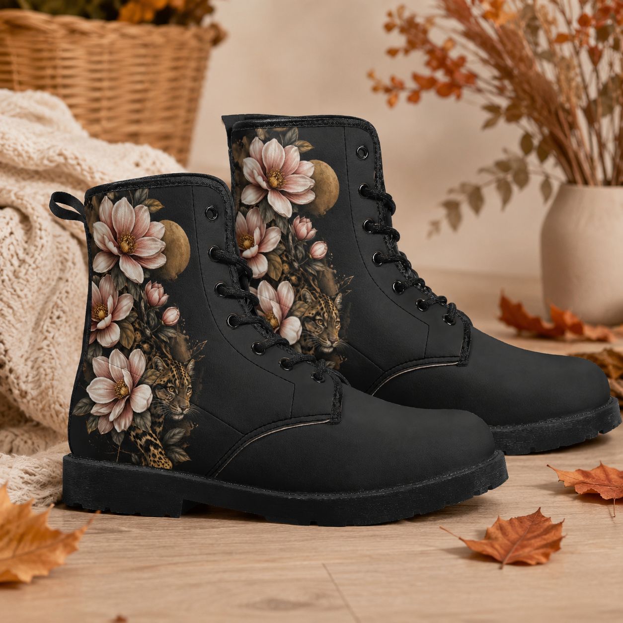 Damen Schnürstiefel Leopard &amp; Blumen – Schwarze Boots mit floralem Tiermotiv