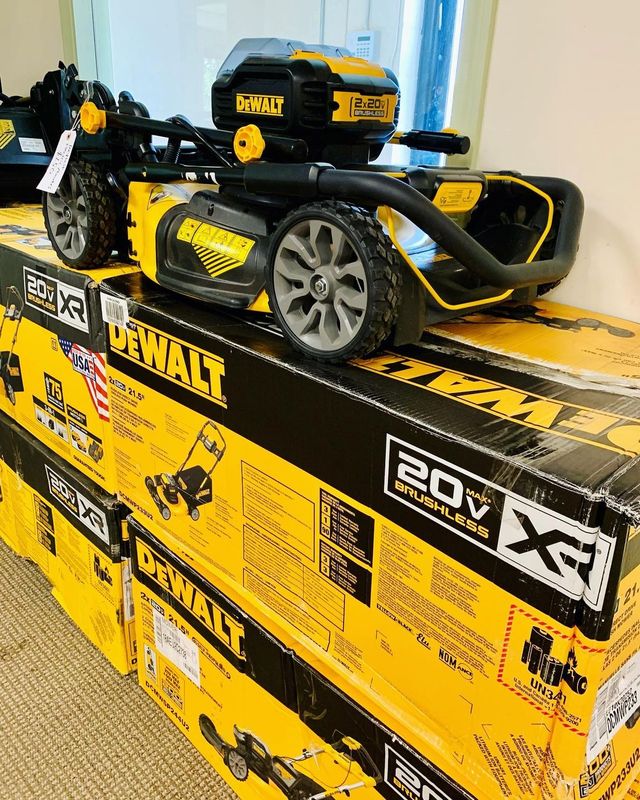 Pallet of 10 DeWalt 20V MAX XR Brushless Lawn Mowers – All Brand New