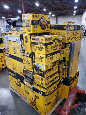 DEWALT PALLETS