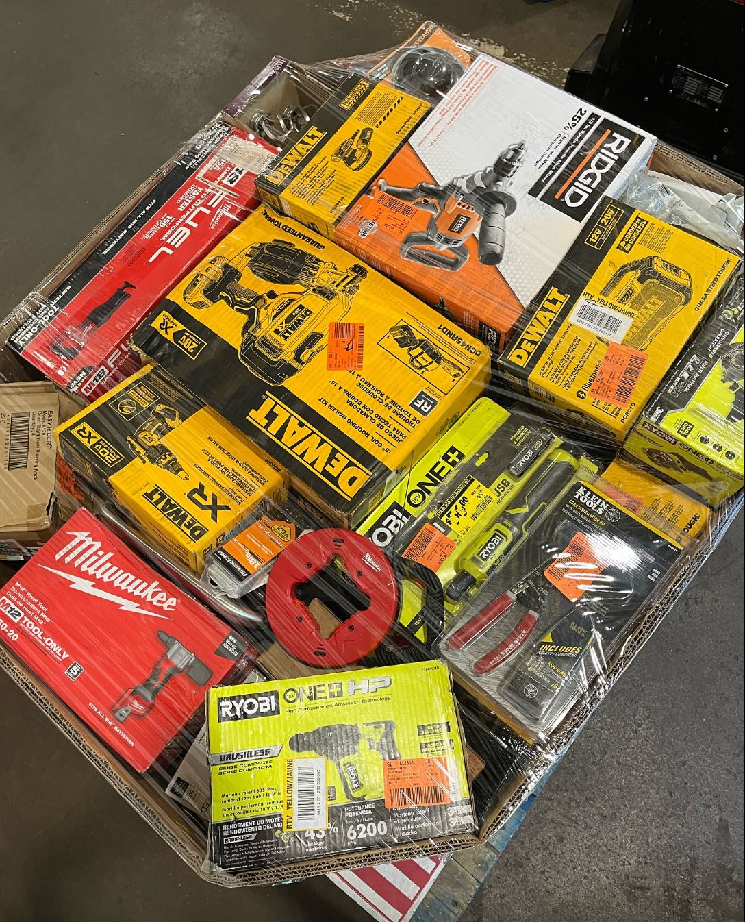 Mixed DEWALT / RYOBI / RIDGID / Milwaukee Premium Tool Pallet – 50 Items (All New)