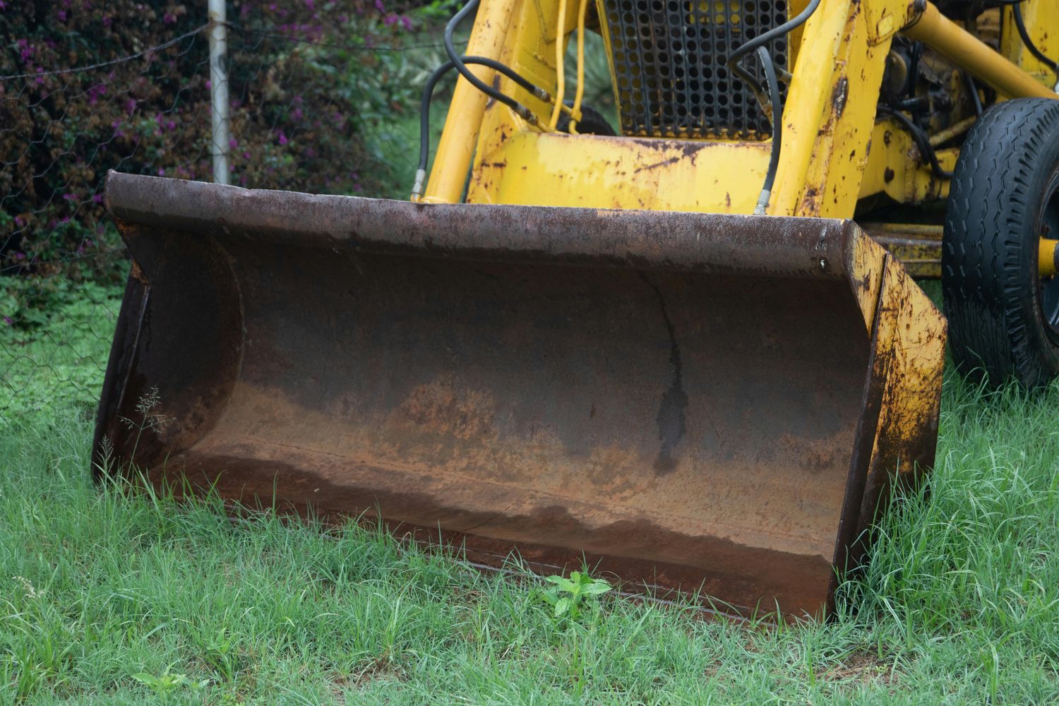 Loader Bucket — Farmer Surplus