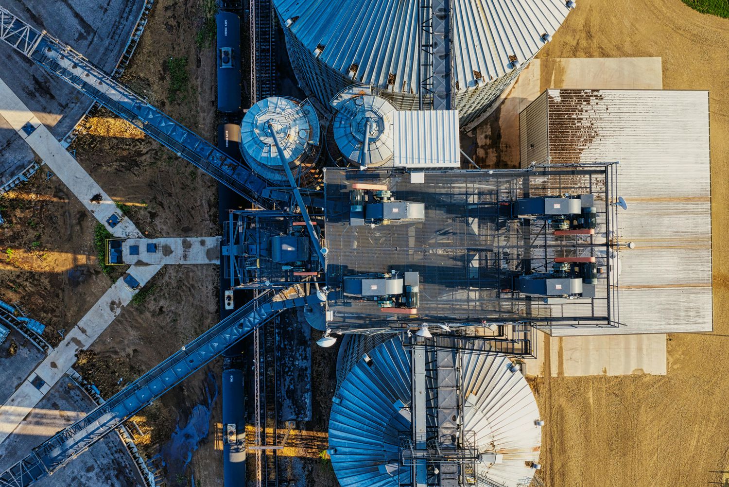 Port Logistics Facility Service