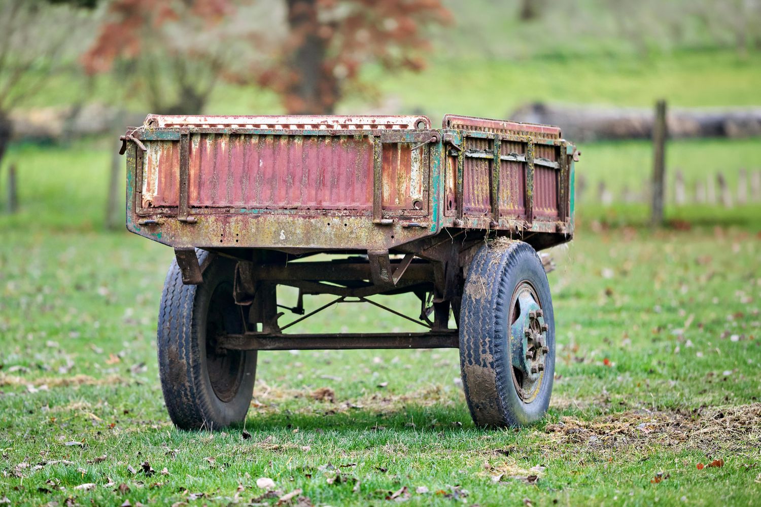 Trailer Tire Package — Farmer Surplus