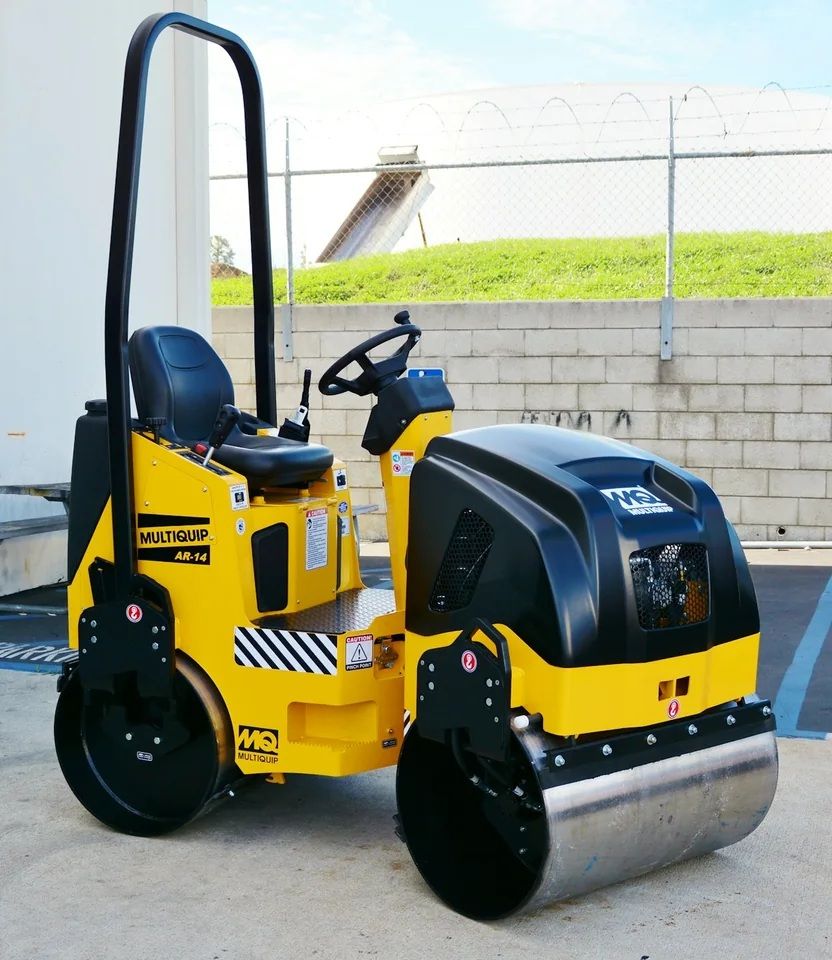 Representative photo: Tandem drum roller rental