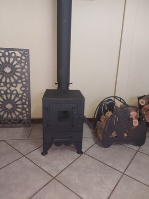 Fireplace small closed combustion Glass door 5kw (  Pre-order)