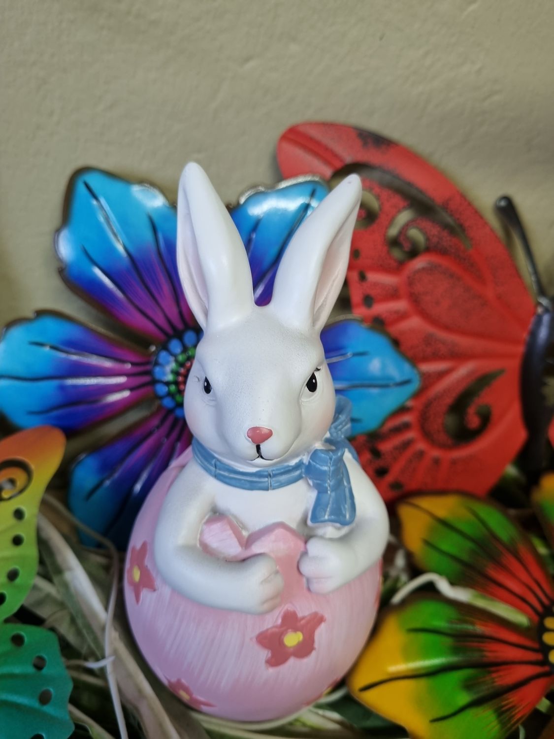 Resin easter bunny 