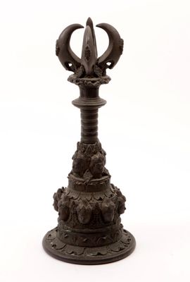 Tibetan patinated bronze ceremonial bell, so-called Vajra, 19th century. h. 29 cm​