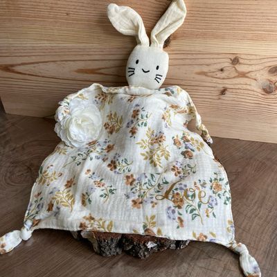 Doudou lapin « Printemps doré »