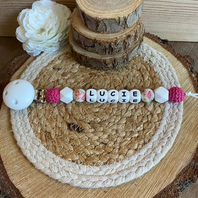 Attache tétine simple modèle &quot; Lucie &quot;