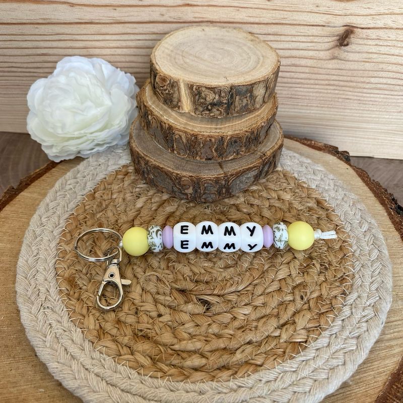 Porte-clés personnalisé modèle « jaune &amp; Lila »