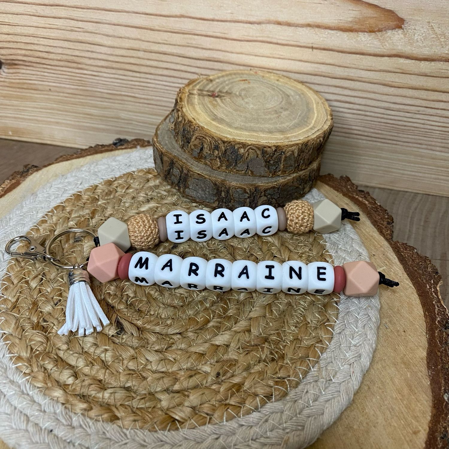 Porte-clés personnalisé modèle « 2 prénoms beige/ vieux rose »