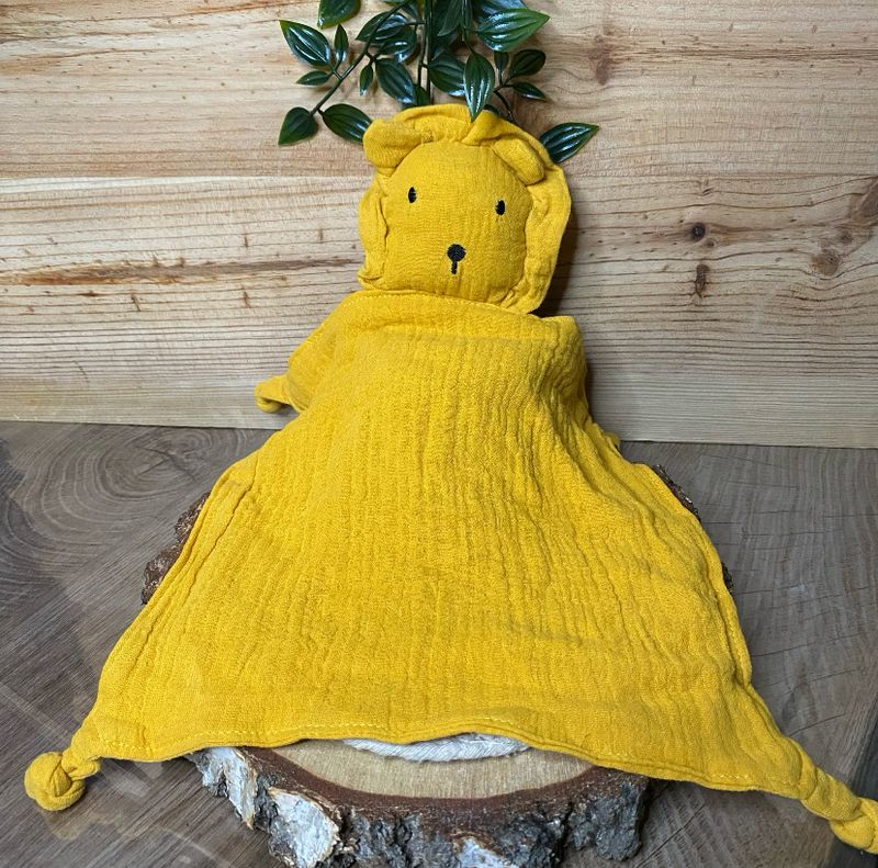Doudou lion  « Moutarde »