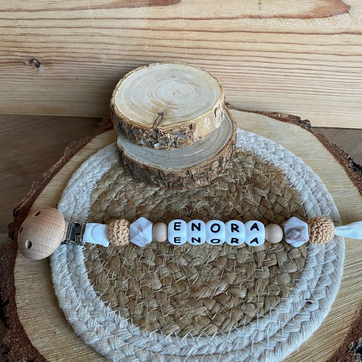 Attache tétine simple modèle &quot; Enora &quot;