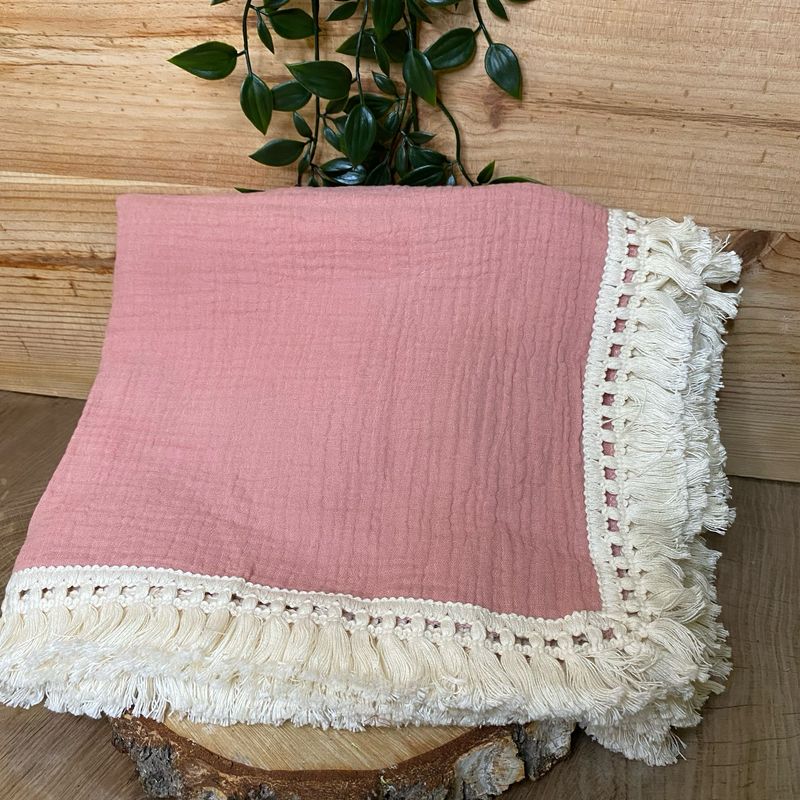 Couverture rose en gaz de coton