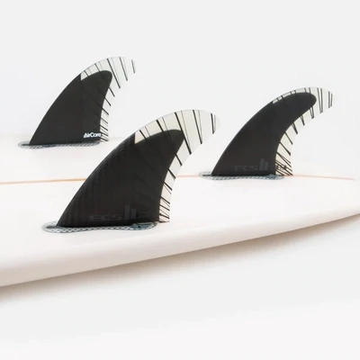 Pelekai. FCS II REACTOR PC CARBON TRI FINS (DEMO)