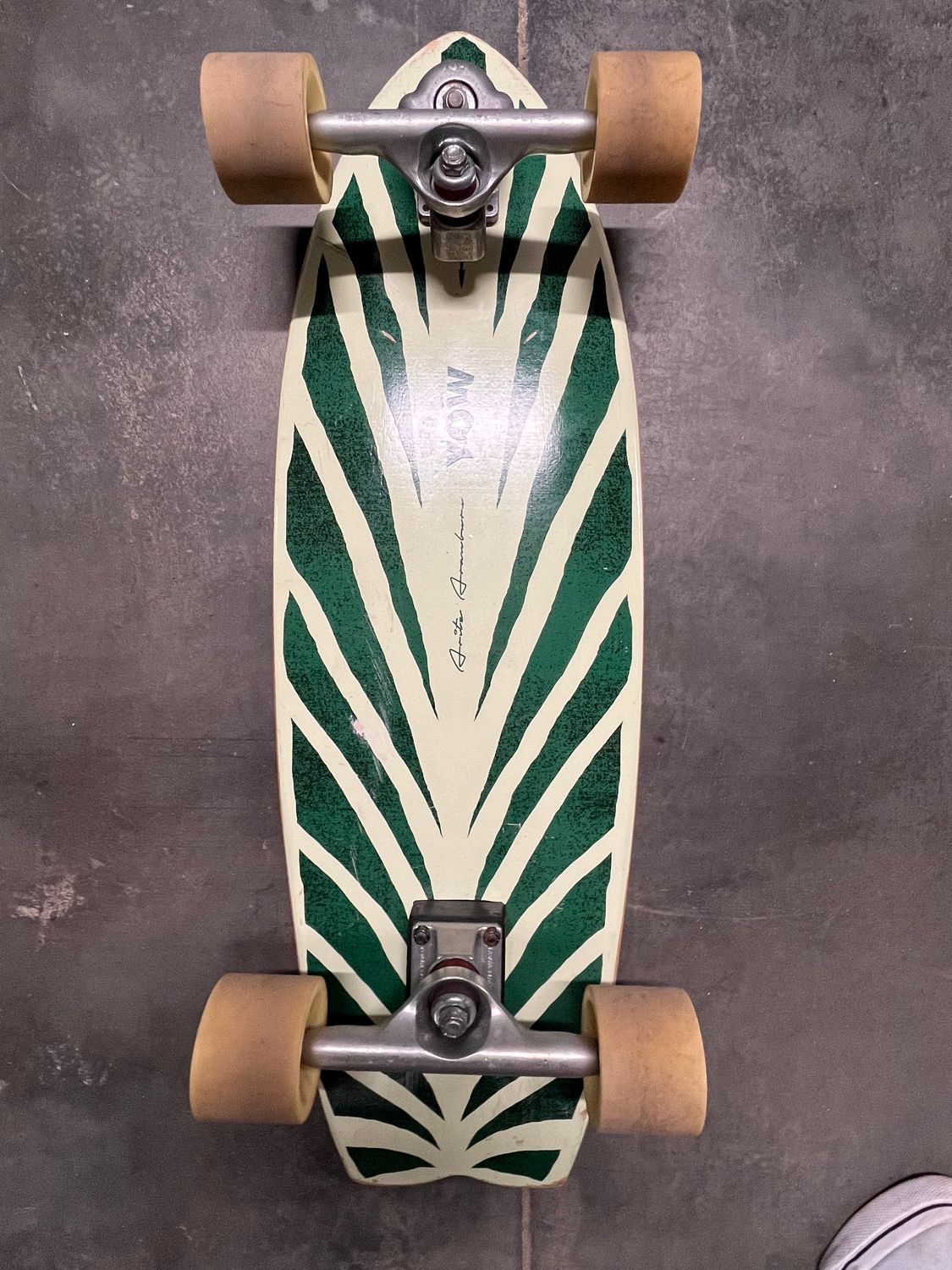 SURFSKATE riedlentė YOW - Aritz Aranburu 30.5&quot; Signature Series