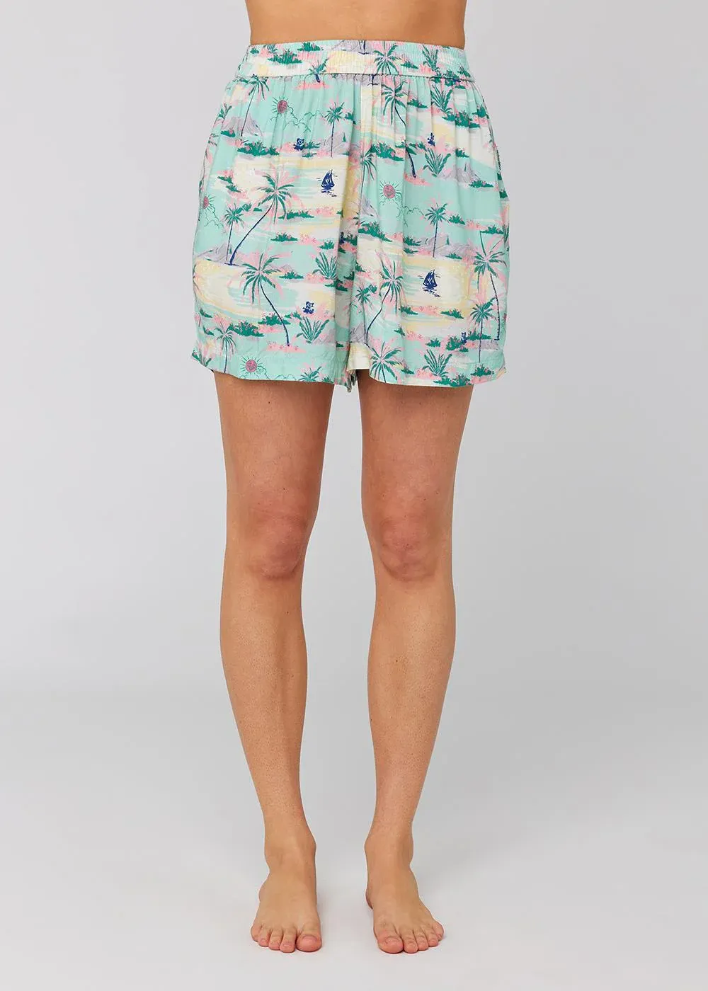 Šortai SISSTREVOLUTION KALAOA WALKSHORT - LIGHT JADE