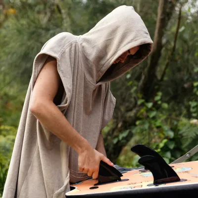 Pončo Rankšluostis Vyrams LIGHTWEIGHT HOODED