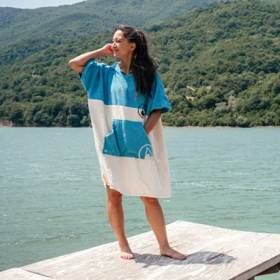 Pončo rankšluostis WAVE HAWAII Lagos