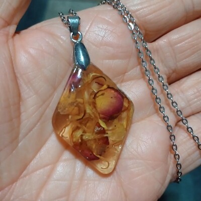 Rose in Resin necklace
