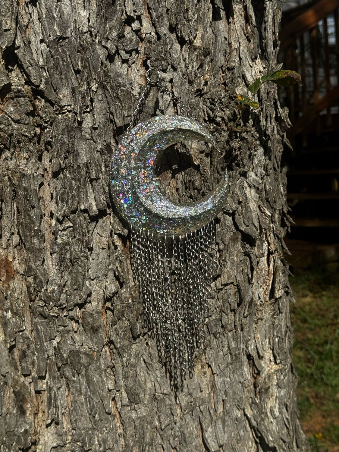 Iridescent Chain Moon
