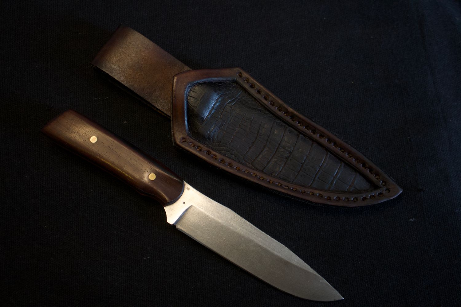 1095 Orange Field Knife