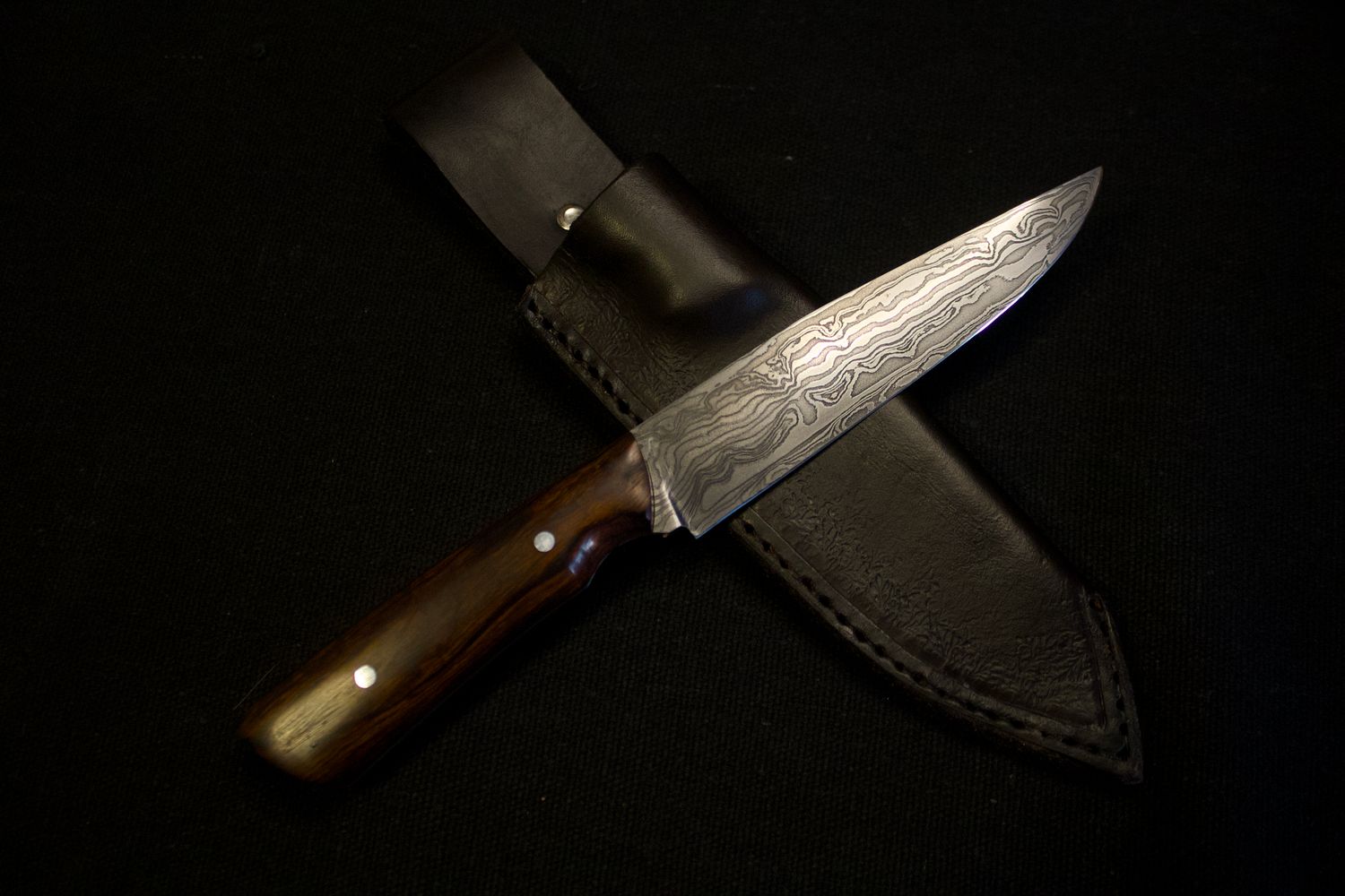 Linear Damascus Hunting Knife